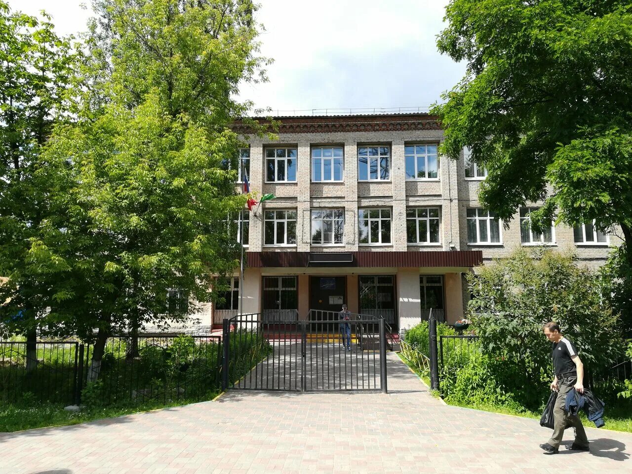 Школы города котельники 2. Котельниковская общеобразовательная школа 2 новая. Новая школа котельники. Школа 1 котельники. Школа 1 котельники.