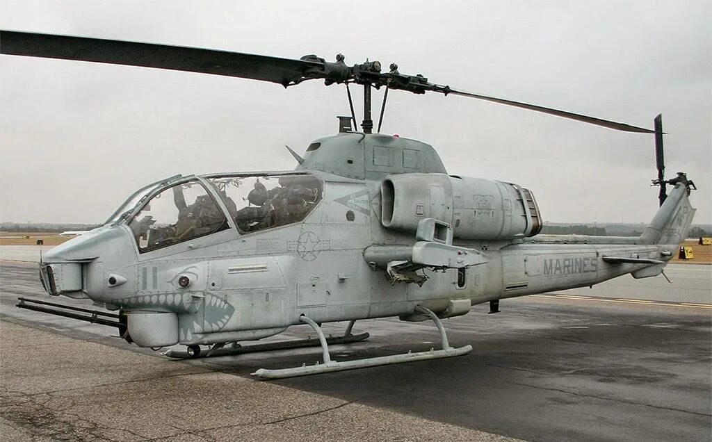 Super cobra. Вертолет Ah-1w "супер Кобра". Bell Ah-1 Cobra. Ударный вертолёт Ah-1 Cobra. Вертолет Bell Ah-1 Cobra.