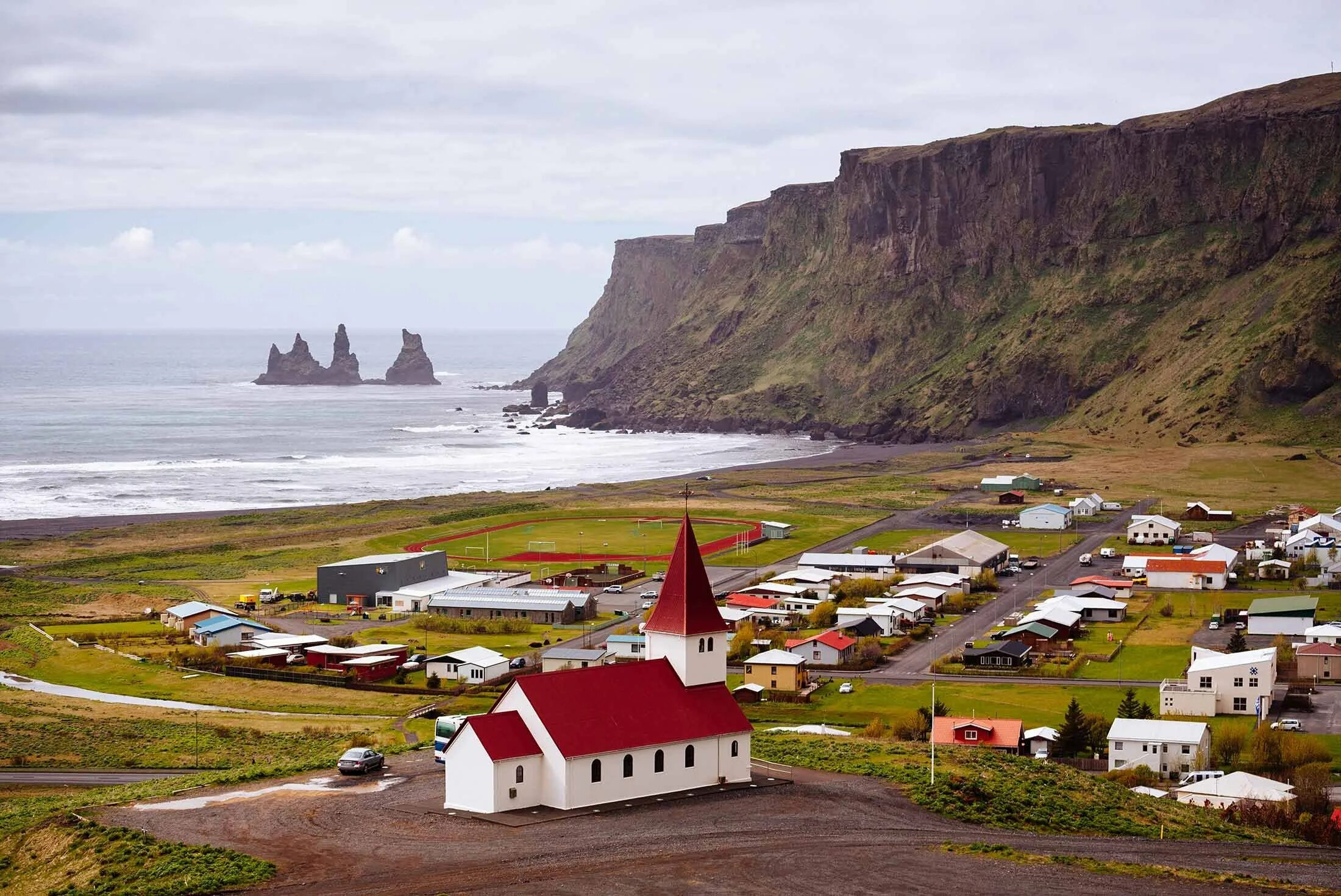 Исландия. Исландия Iceland. Исландия Рейкьявик природа. Исландия Рик Явик. Island город