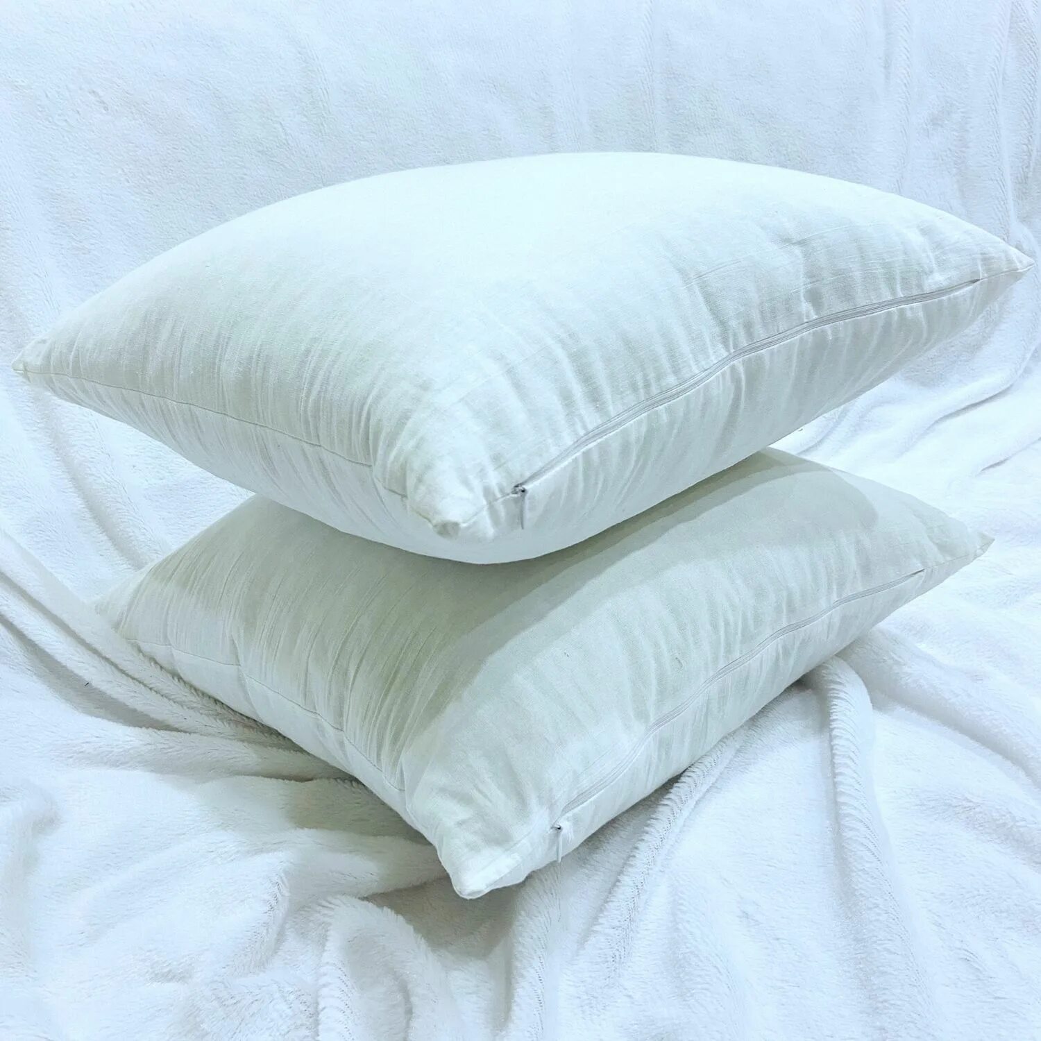 Подушка на молнии. Подушка (кант,70х70). Подушка на молнии. Подушка на молнии. Наперник для подушки.