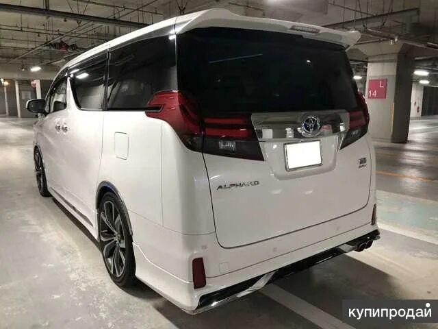 Альфард 2012 белый. Альфард 2020 белый. Toyota alphard 2002. Тойота альфард 2007 левый руль. Тойота альфард 2011.