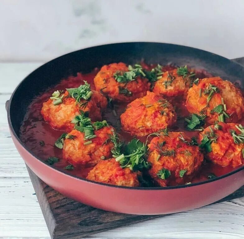 тефтели из индейки в духовке. тефтели или тефтели. фрикадельки ежики. тефтели рыбные. тефтели мясные.