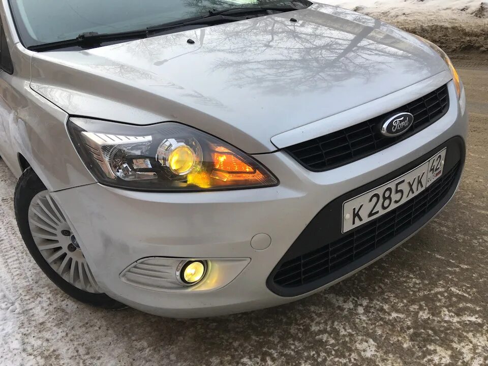 Тюнинг фар форд фокус. Ford Focus 2 ретрофит фар. Фары Ford Focus 2 Рестайлинг. Противотуманки Форд фокус 2 Рестайлинг. Ретрофит фар Форд фокус 2 Рестайлинг.