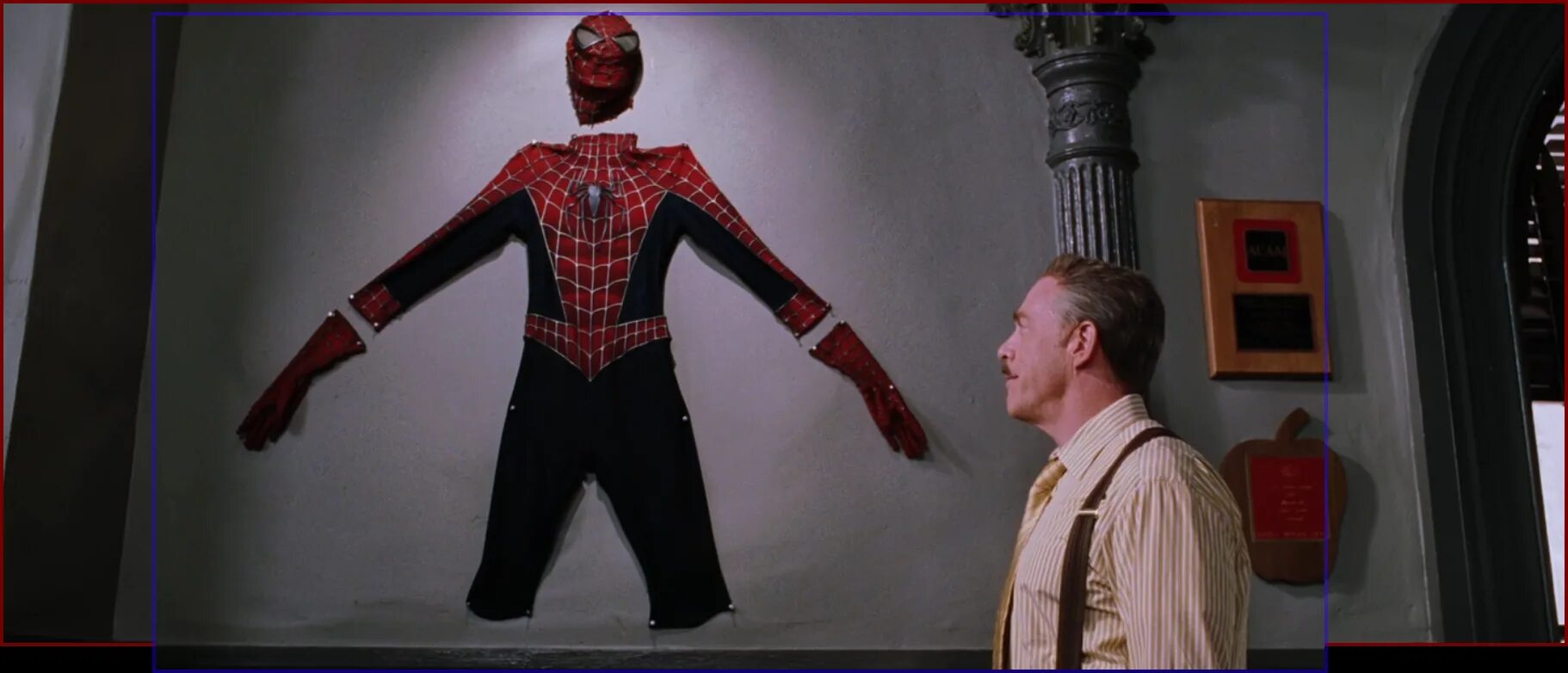 Джон джеймсон человек паук 2. Человек паук Джей Джона джеймсон. Джей Джона джеймсон в костюме человека паука.