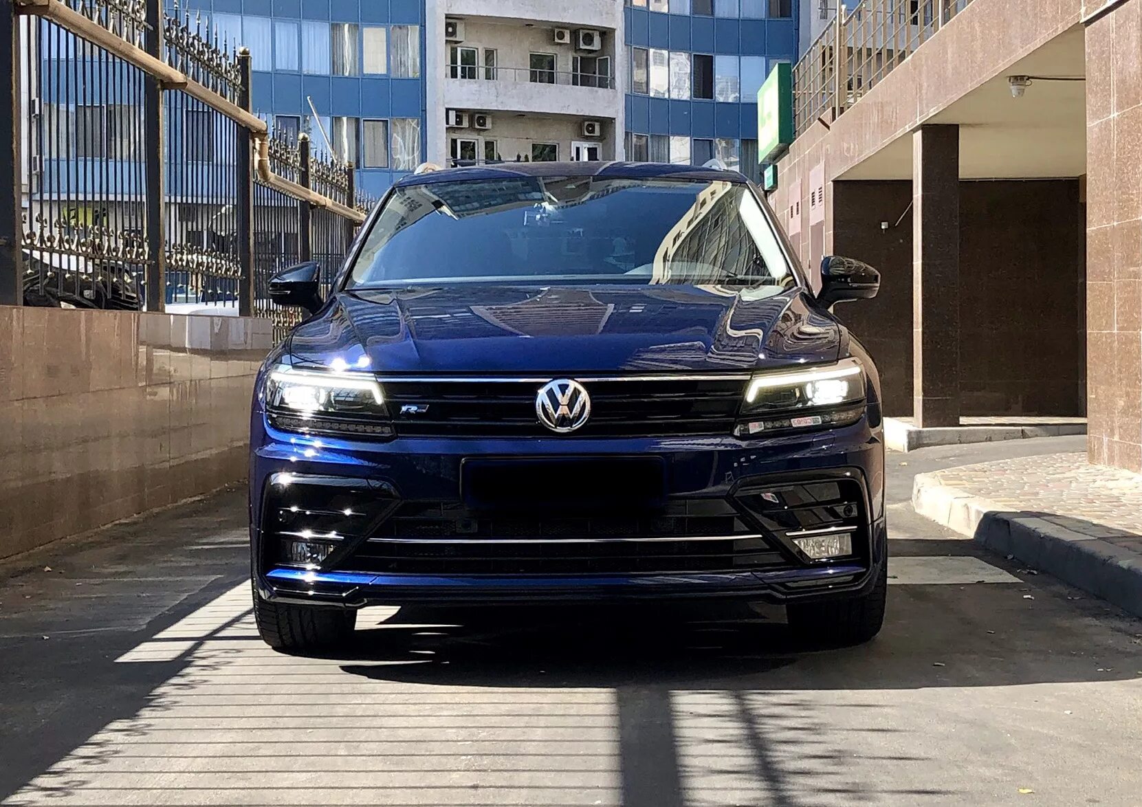 Volkswagen Tiguan 2 r-line. VW Tiguan 2 r line. VW Tiguan 1 Blue r line. Tiguan 2 rline. Vw r line