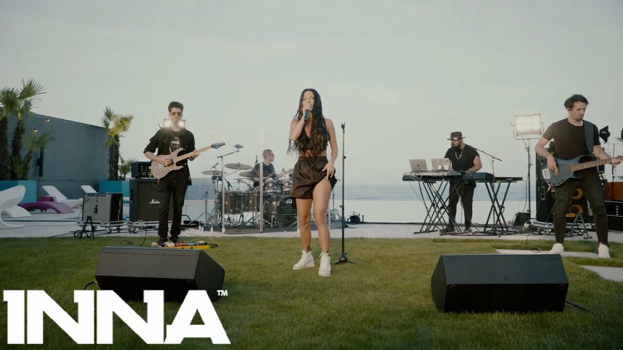 Inna matter alok. Sofi Tukker Inna it don't matter. Alok Sofi Tukker Inna don't matter. Inna концерт 2021.