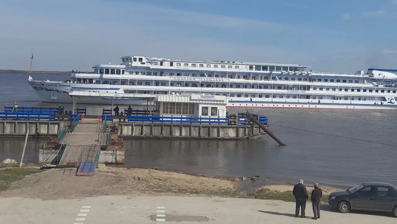 Теплоход на майские праздники 2025. Карский 1 теплоход. теплоход нижний новгород. теплоход из нижнего новгорода в йошкар оле. корабль нижний новгород.