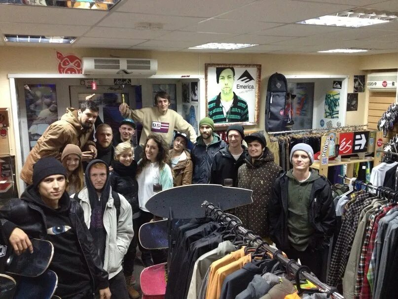 Черный маркет. Blackmarket skateshop. Black Market Орел. Состав группы Блэк Маркет. Javahir Market черная 28691928.