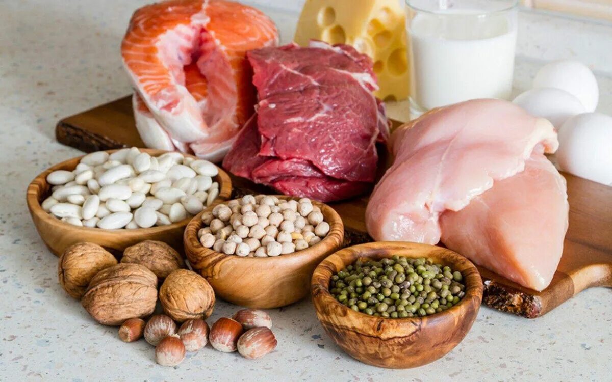 Животные белки продукты. Белки продукты. Продукты мясо рыба молоко. Продукты животного происхождения. Ела животного происхождения.