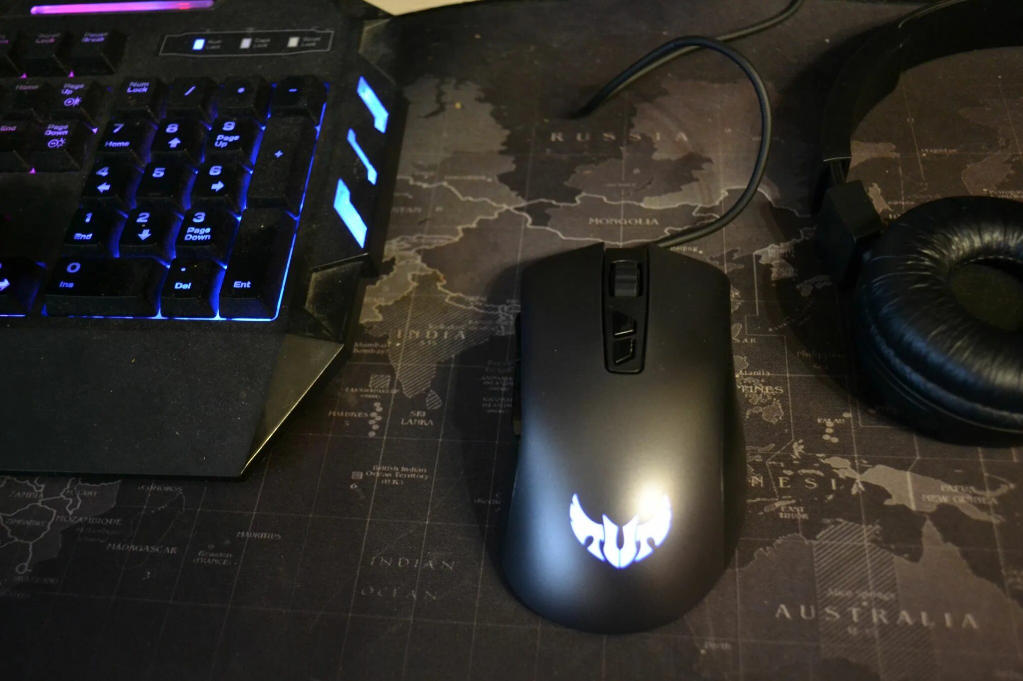 ASUS TUF m3. Мышь TUF m3. Асус туф гейминг мышка. ASUS TUF m3 Mouse.