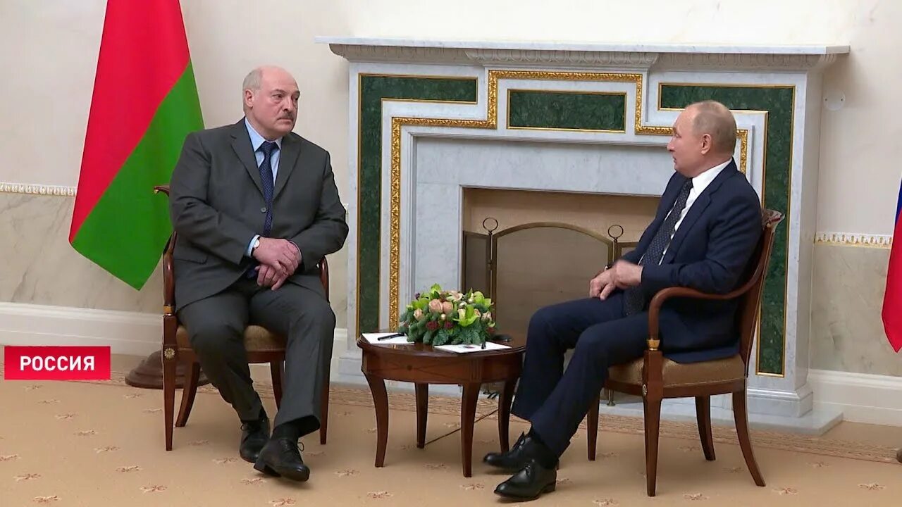 Что известно о переговорах. Встреча Путина и Лукашенко в Сочи 2022. Лукашенко 2021.