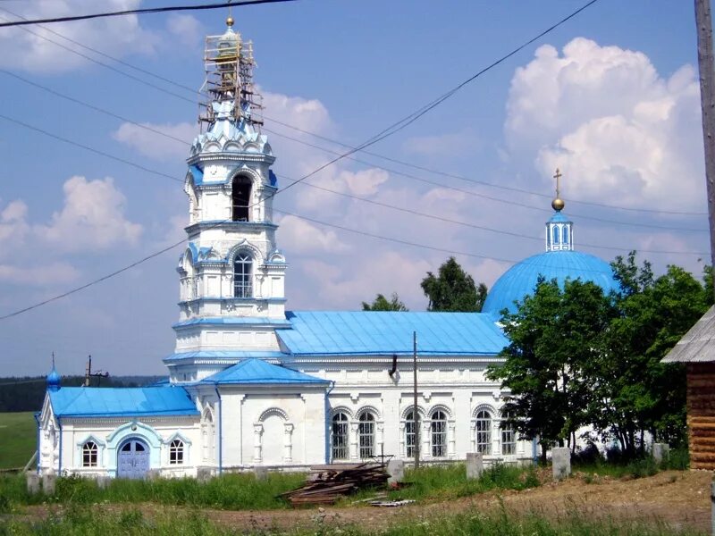 Октябрьский пермский край сайт. Веденская Церковь Пермь. Храм в поселке Октябрьский Пермский край. Октябрьский (Октябрьский район, Пермский край). Церковь Мостовая Пермский край.