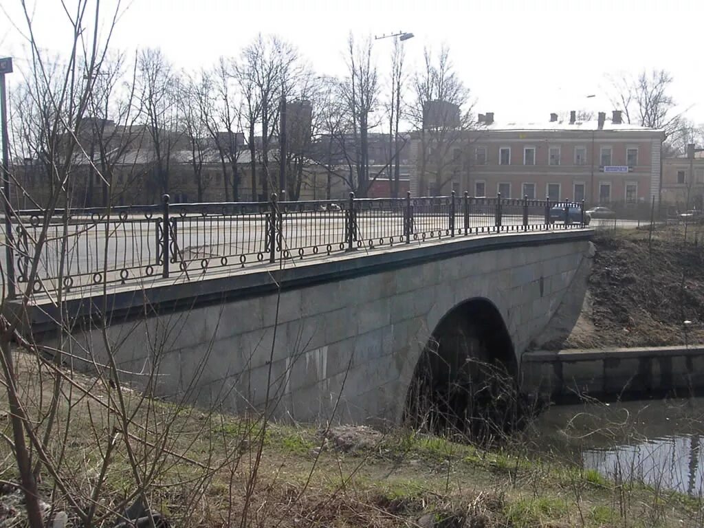 Парк Екатерингоф мост. Река Таракановка Санкт-Петербург. Молвинский мост в СПБ. Река Таракановка СПБ.