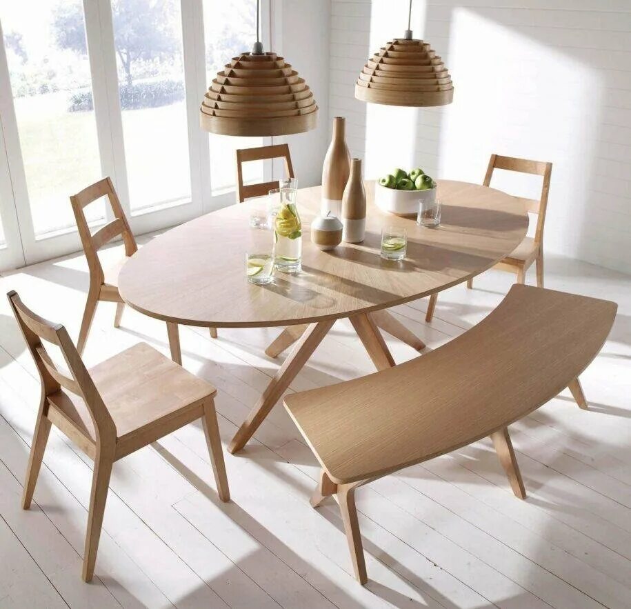 Светлые кухонные столы. Круглый стол AMCLASSIC aim Dining Table. Стол обеденный круглый Сканди. Деревянный круглый стол Сканди. Обеденный стол Dining Table Melchior Oval 113271.