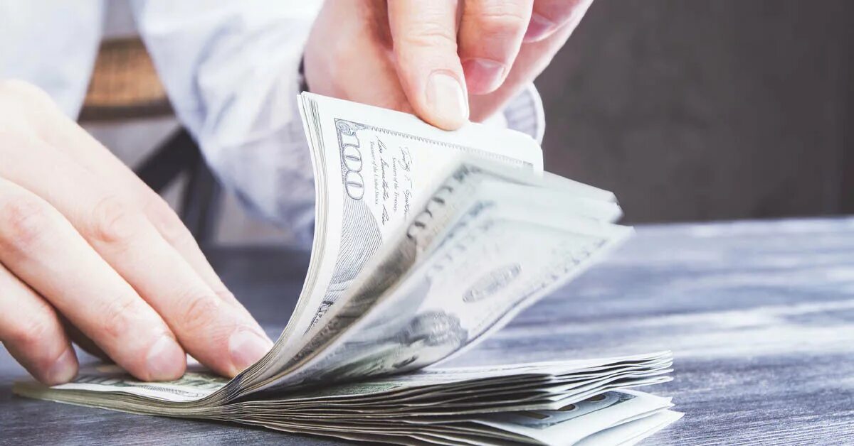 Деньги считаются. Можно считать деньги на ночь. Денежный ритуал на растущую луну. Деньги на постели. Можно считать деньги на ночь.