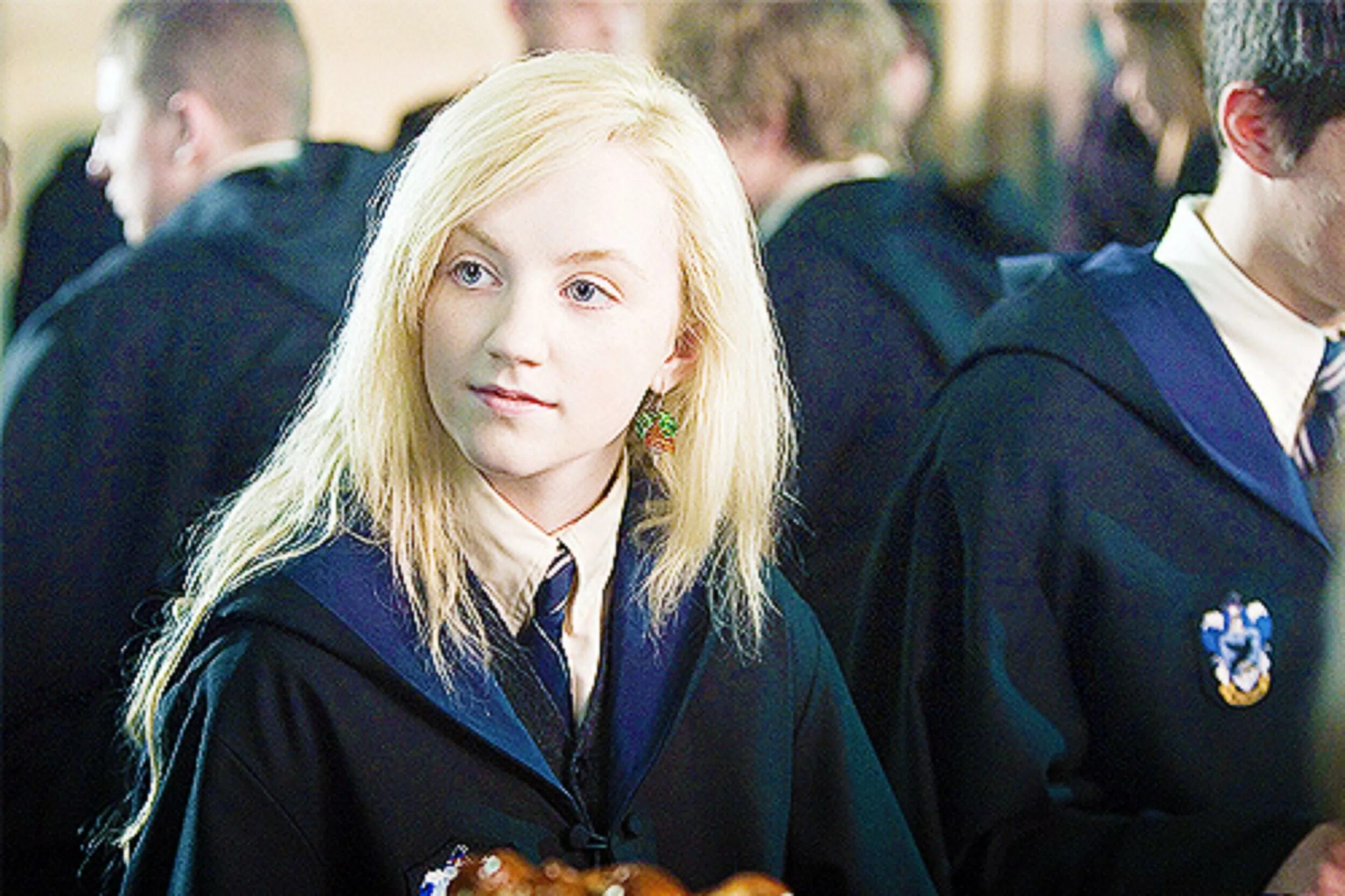 гарри поттер луна лавгуд. лавгуд факультет. гарри поттер полумна. пенелопа лавгуд. полумна лавгуд и гарри.