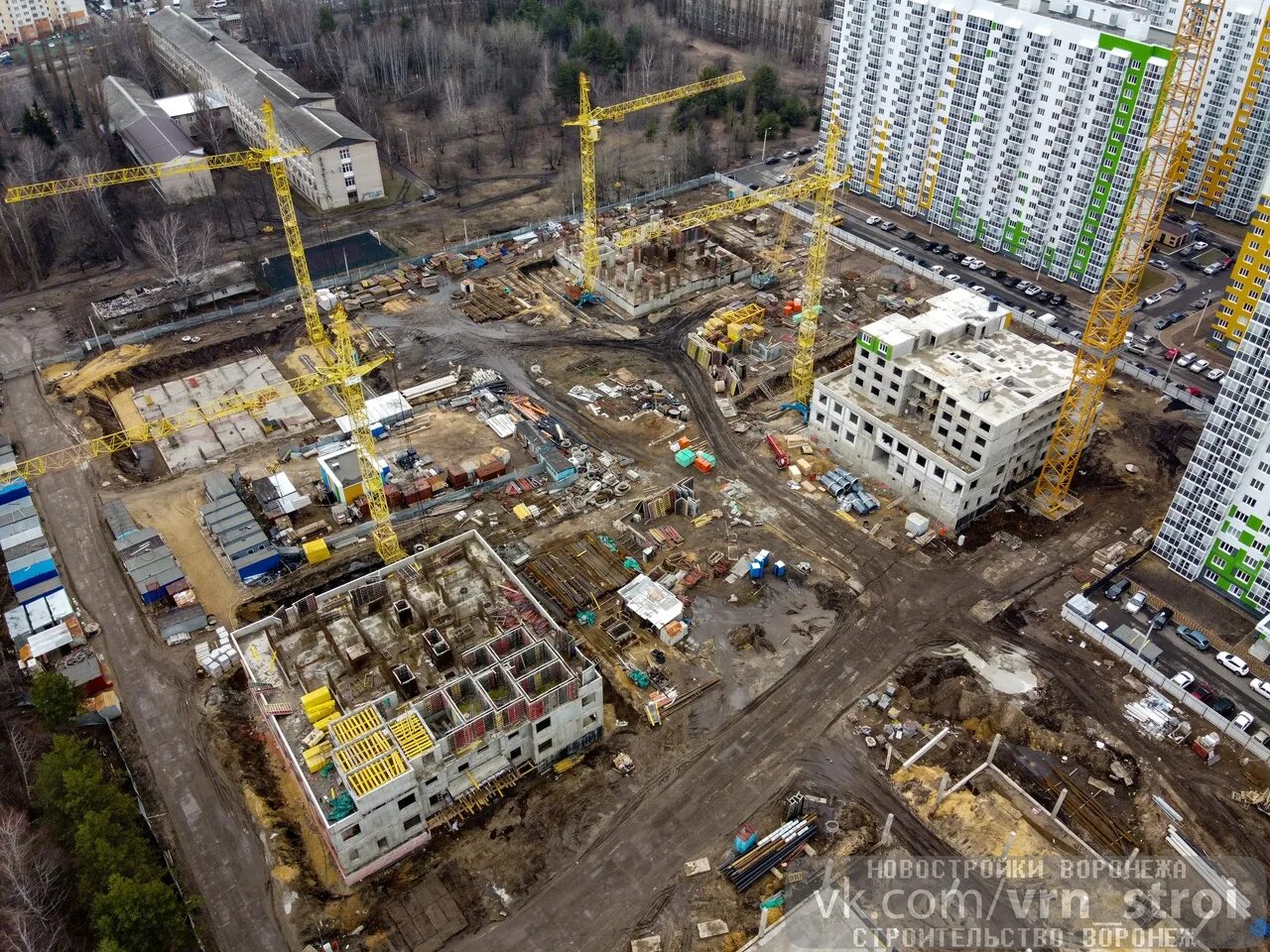 Славянка шушары грин парк. Москва сельскохозяйственная улица 35а green park. Green park ботанический сад пик. Жк грин парк москва. Пик березовая аллея грин парк.