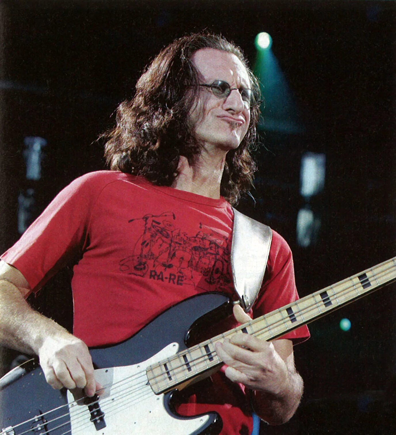 Bass player. Geddy Lee. Geddy Lee Bass. Бас гитаристы играющие на Jazz Bass. Rush bassist.