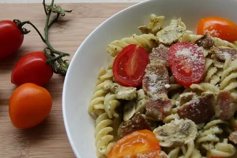 Паста с мясом и овощами