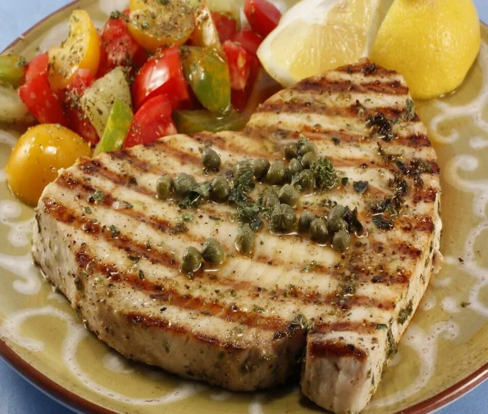 Тилапия рецепты на сковороде. Тилапия рецепты на сковороде. Блюда тилапия из рыбы. Тилапия филе. Блюда из тилапии.