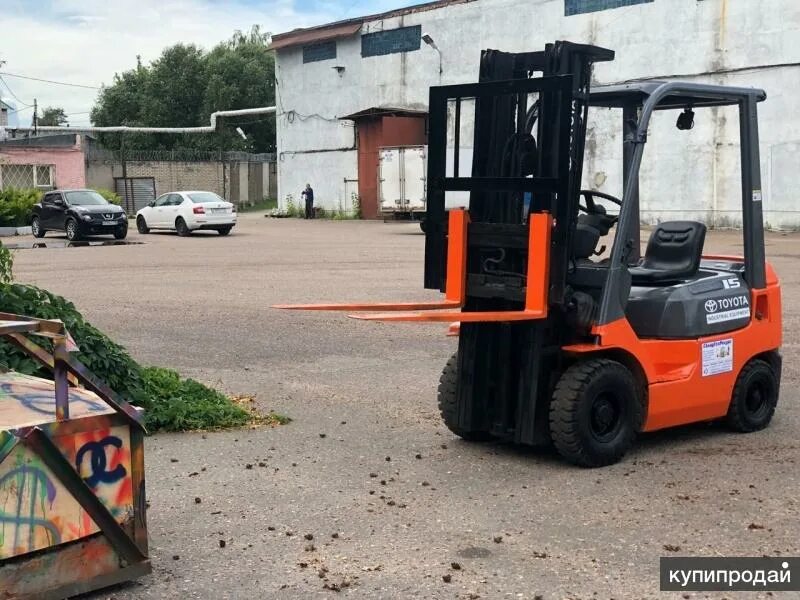 Грузоподъёмник форклифт. Уплотнители для кабин погрузчика. Вилочный погрузчик tfn. Грузоподъёмник форклифт. Без погрузчик.