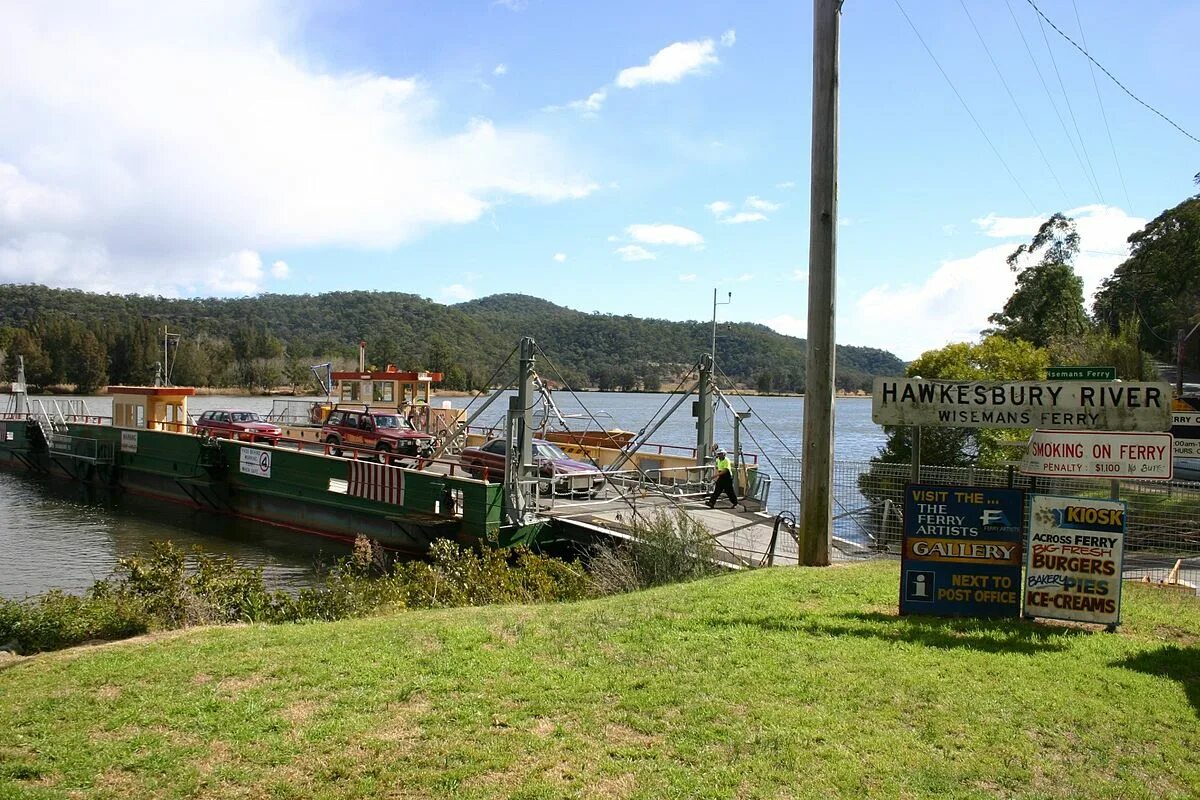 Ferry. Саут кост хоксбери. Robe river railway. Город хоксбери. Саут кост хоксбери.