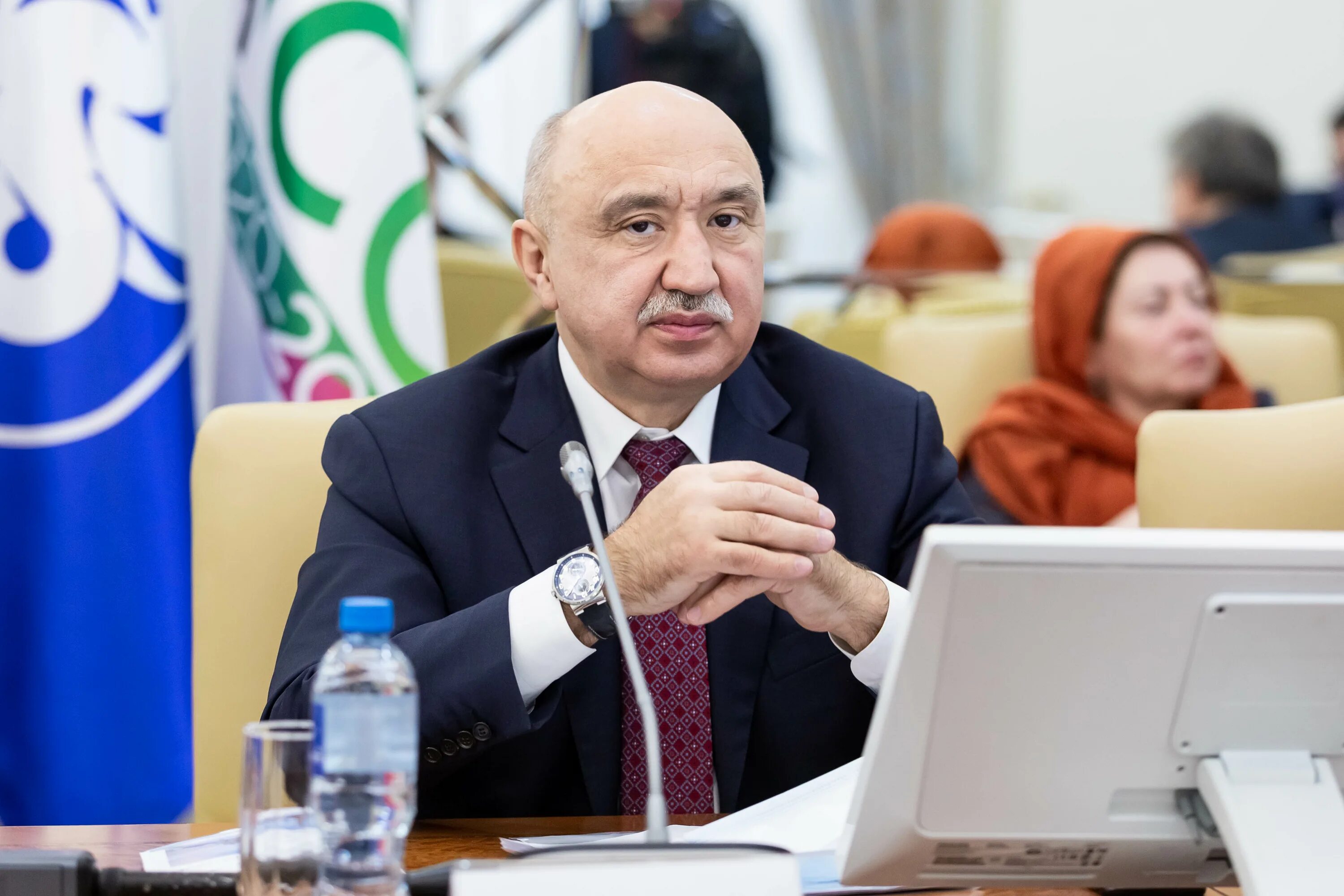 Гафуров кфу. Гафуров ильшат рафкатович кфу. Ильшат гафуров ректор. Политические деятели казани. Гафуров ильшат рафкатович кфу.