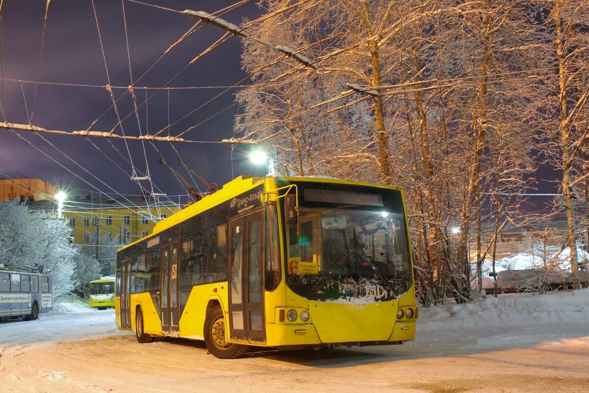 Сайт электротранспорт мурманск. Троллейбус Мурманск. Мурманск троллейбус зима. Новые троллейбусы в Мурманске. Общественный транспорт Мурманск.