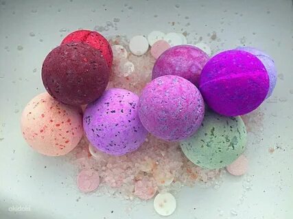 Из чего делают бомбочки для ванной