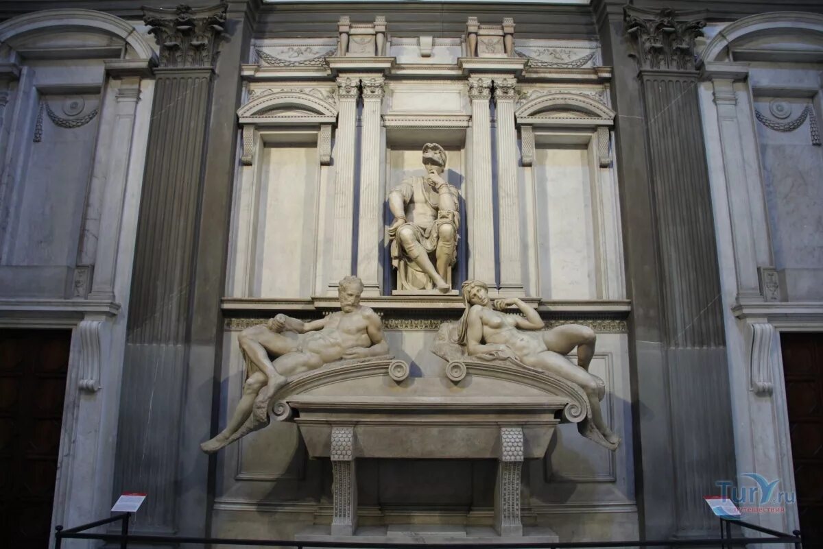 сотворение мира микеланджело. микеланджело фрески сикстинской капеллы. микеланджело картины сикстинская капелла потолок. тайна микеланджело. тайна микеланджело.