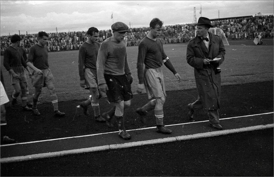 1952 хельсинки сборная ссср. 1952 хельсинки сборная ссср футбол. футбол олимпиада 1952 сборная ссср. олимпийские игры в хельсинки 1952 ссср футбол. сборная ссср югославия 1952.