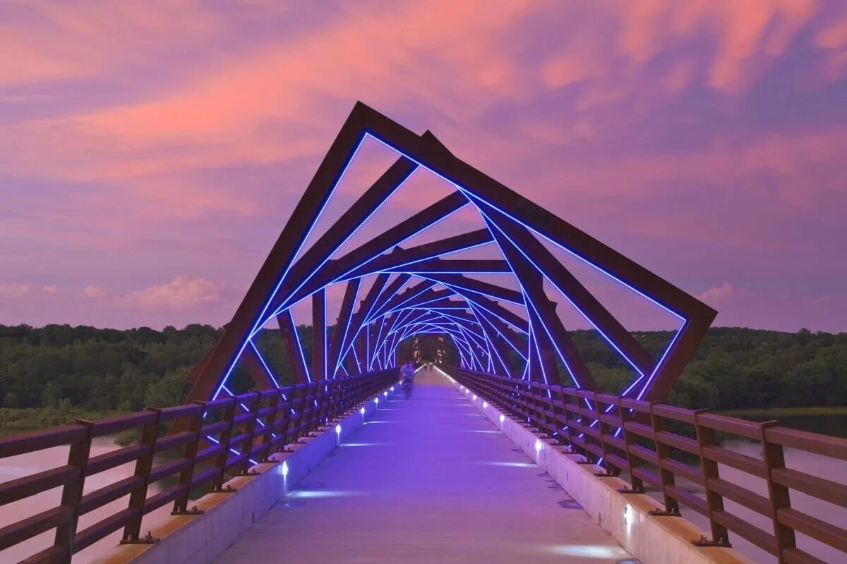 Неизведанные мосты. Мост High Trestle Trail. Мост Хай Трестл Трейл, США. Пешеходный парковый мостик в Японии. Пешеходный мост. Гранольерс, Испания..