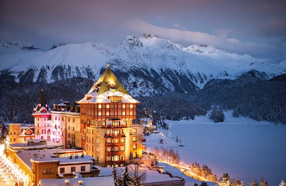 Страна известный курорт. Сент Мориц. Badrutt s Palace Санкт-Мориц. Saint Moritz Швейцария. Badrutt's Palace Hotel Швейцария.