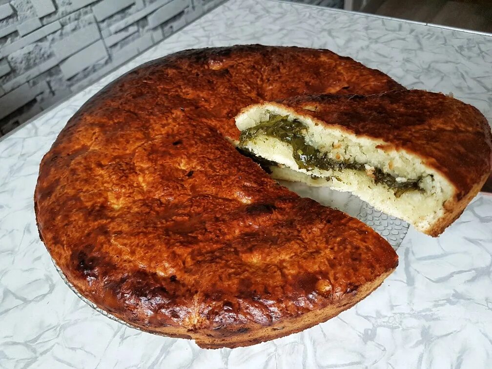 Рецепт пирога из щавеля сладкий. Пирог с щавелем. сладкий пирог с щавелем. пирог с щавелем сладкий в духовке. заливной пирог с щавелем.