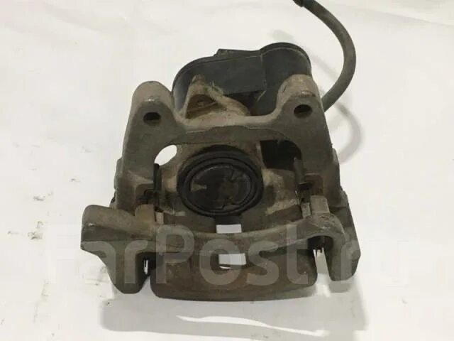 Тормозной суппорт тигуан 2. Задний суппорт тигуан. Задний суппорт тигуан. Задний суппорт тигуан. Задний правый суппорт ауди q3.