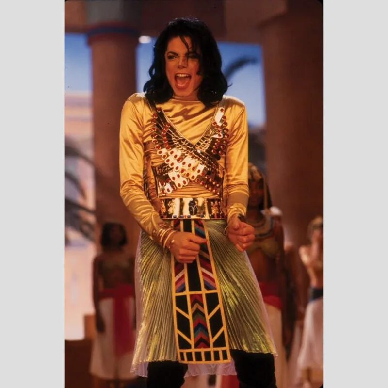 Remember the time костюм на Майкле Джексоне. Michael jackson remember