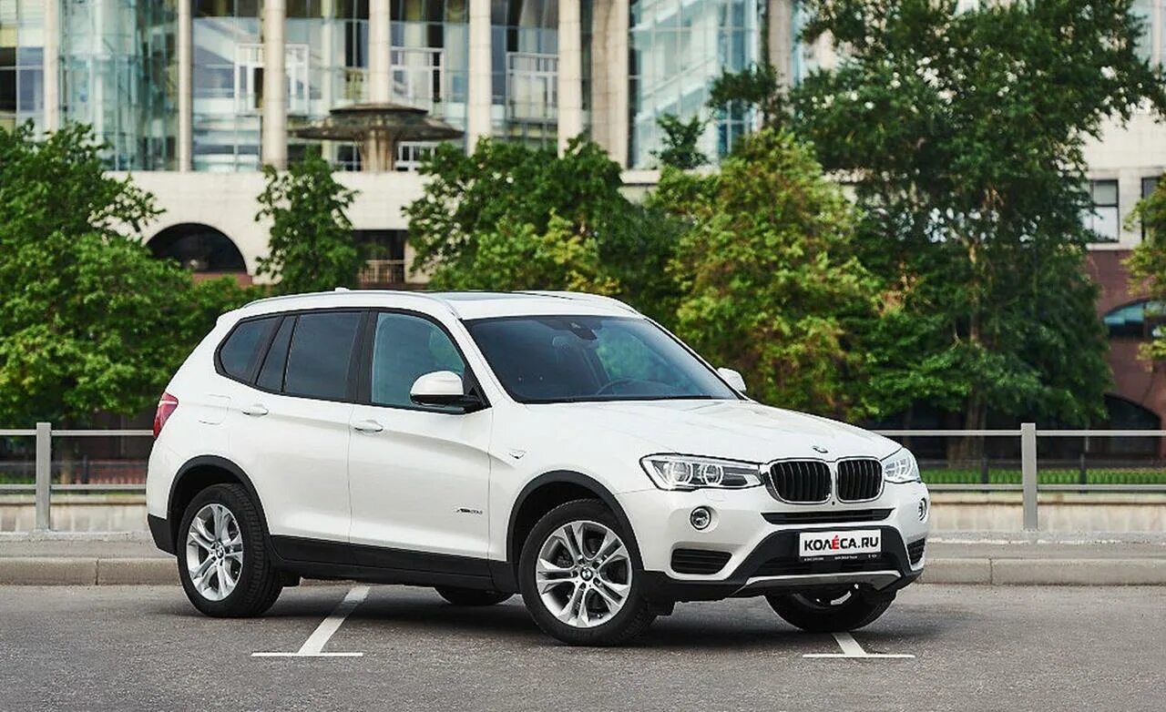 Отзывы бмв х3 бензин. БМВ х3 белая. BMW x3 2013. BMW x3 белая. BMW x3 2015 белая.