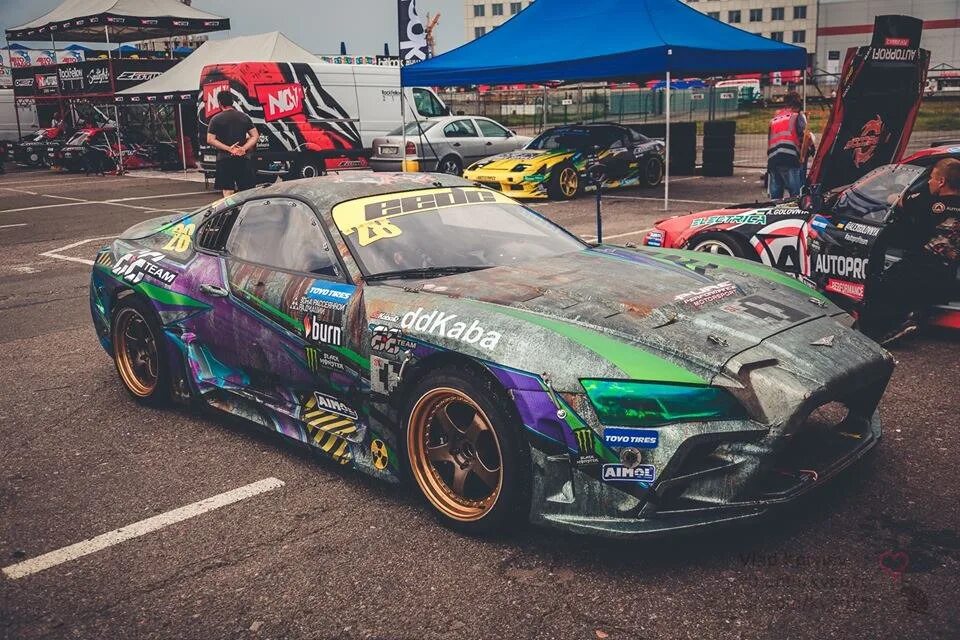 Тойота супра дрифт корч. Винил на ddkaba. Toyota supra drift. Тойота супра evil empire. Hoonigan porsche 911.