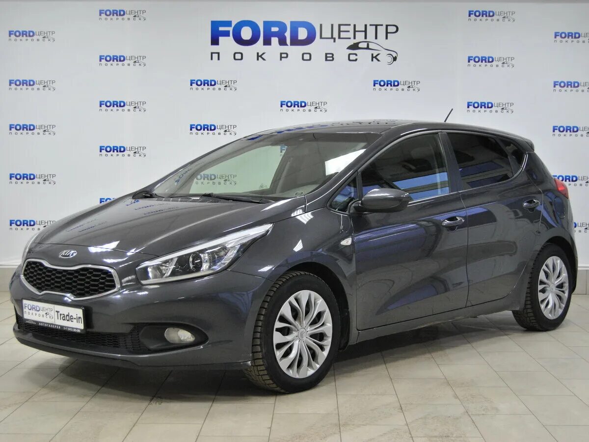 Kia Ceed 1.4 МТ, 2013. Kia Ceed 100 л.с. Кия СИД 2020 хэтчбек серый. Kia Ceed хэтчбек серая. Киа сид 11 год