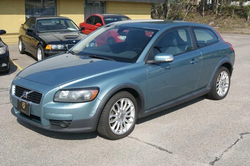 Спд 5. Volvo c30 2.4. Вольво c30 Bertone. Volvo c30 2.4i at Base. Volvo c30 2007 ключ.