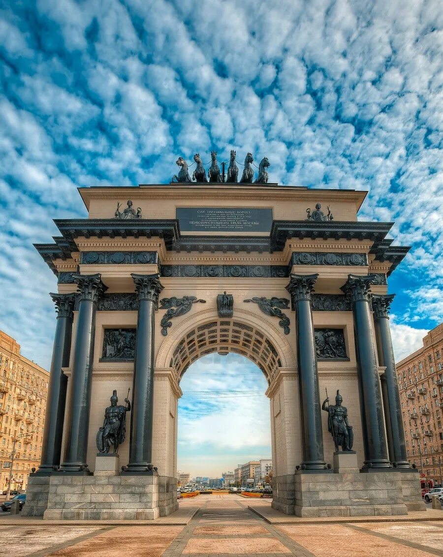 триумфальная арка и аллея славы астрахань. парке кирова ижевск. триумфальная арка. г. астрахань арка на проспекте гужвина.