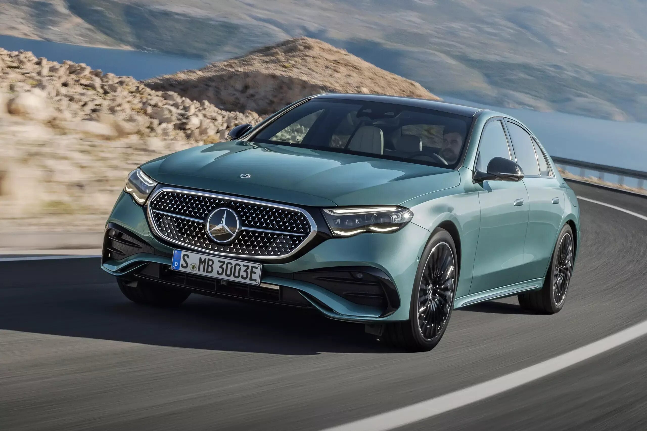 Mercedes-Benz E-Класс 6 поколение (W214, S214), седан - технические характеристи