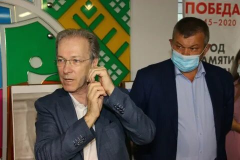 Владиславом флярковским