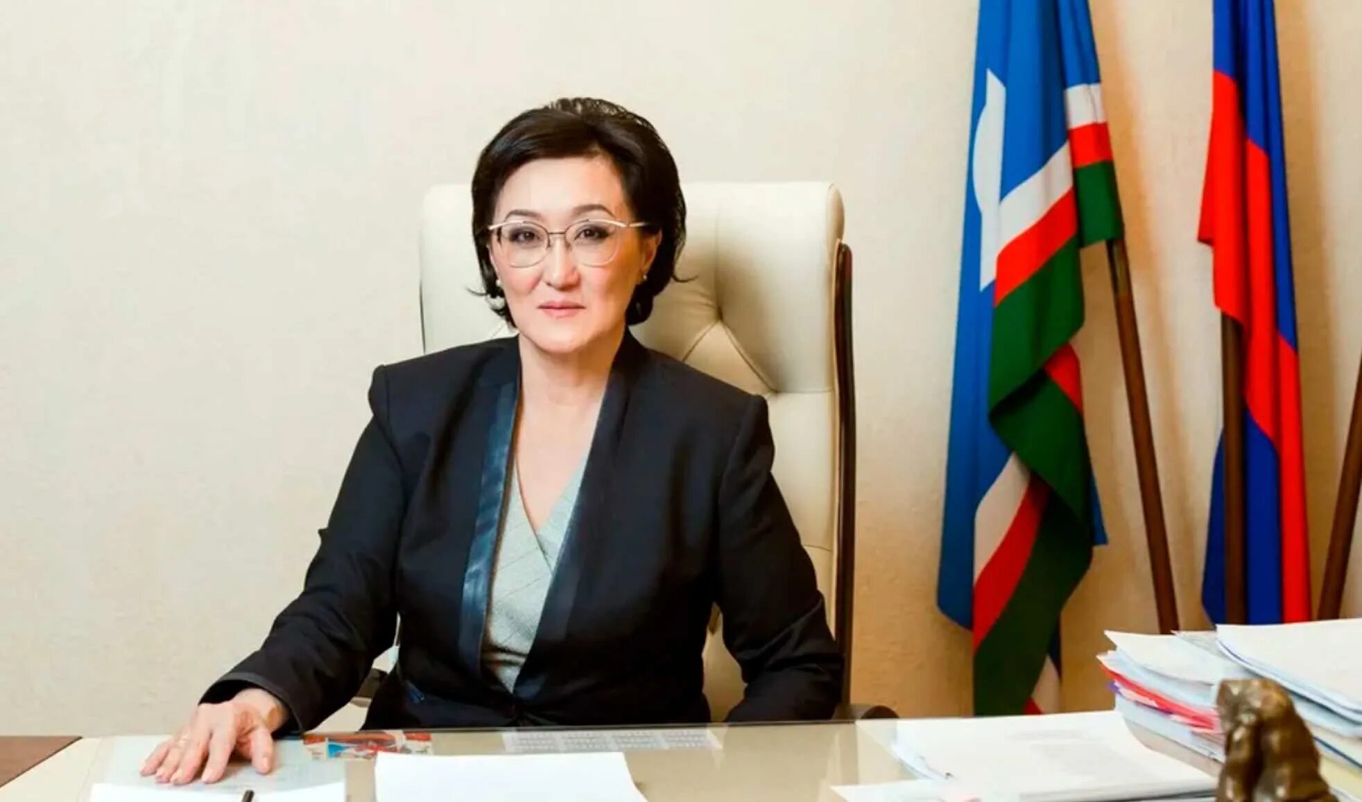 Якутия мер. Мэр якутска сардана. Мэр якутии сардана. Сардана авксентьевна. Якутия мер.