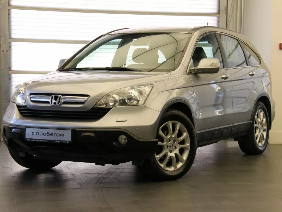 Внедорожники кроссоверы с пробегом. Honda CR-V 3 2007. Honda CR-V 2008. Honda CRV 2007 3 поколение. Honda CRV 2008 2.0.