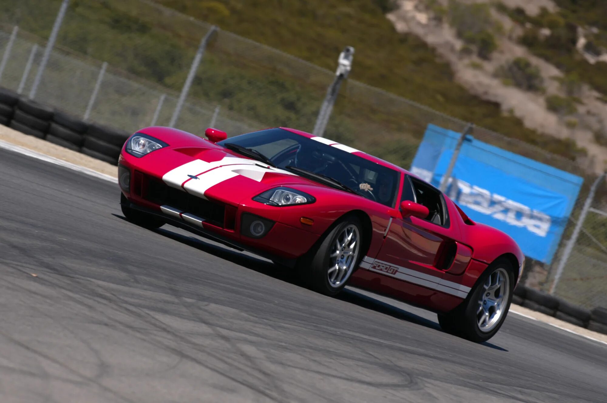 Пока ф4 gt купить. Ford gt 4. Ford gt 2014г. Ford gt Cliff. Форд gt рейс.