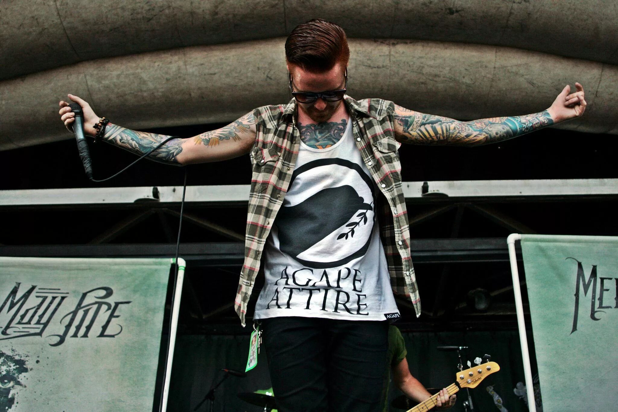 Fans here. Группа Memphis May Fire. Memphis May Fire Мэтти Муллинс. Memphis May Fire солист. Memphis May Fire - Misery.