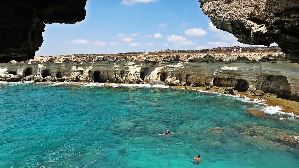 Кипр условия. Морские пещеры-гроты айя-напы. sea caves кипр. пещеры кипра айя напа. айя напа морские пещеры и гроты.