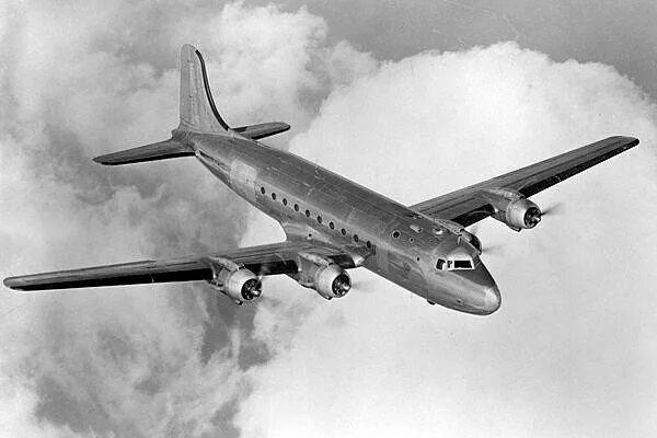 Четвертый рейс. Дуглас DC 4 рейс 914. Самолет Douglas DC-4 рейс 914. Рейс 914 Пан Американ. Пан Американ 914 рейс Нью Йорк-Майами.