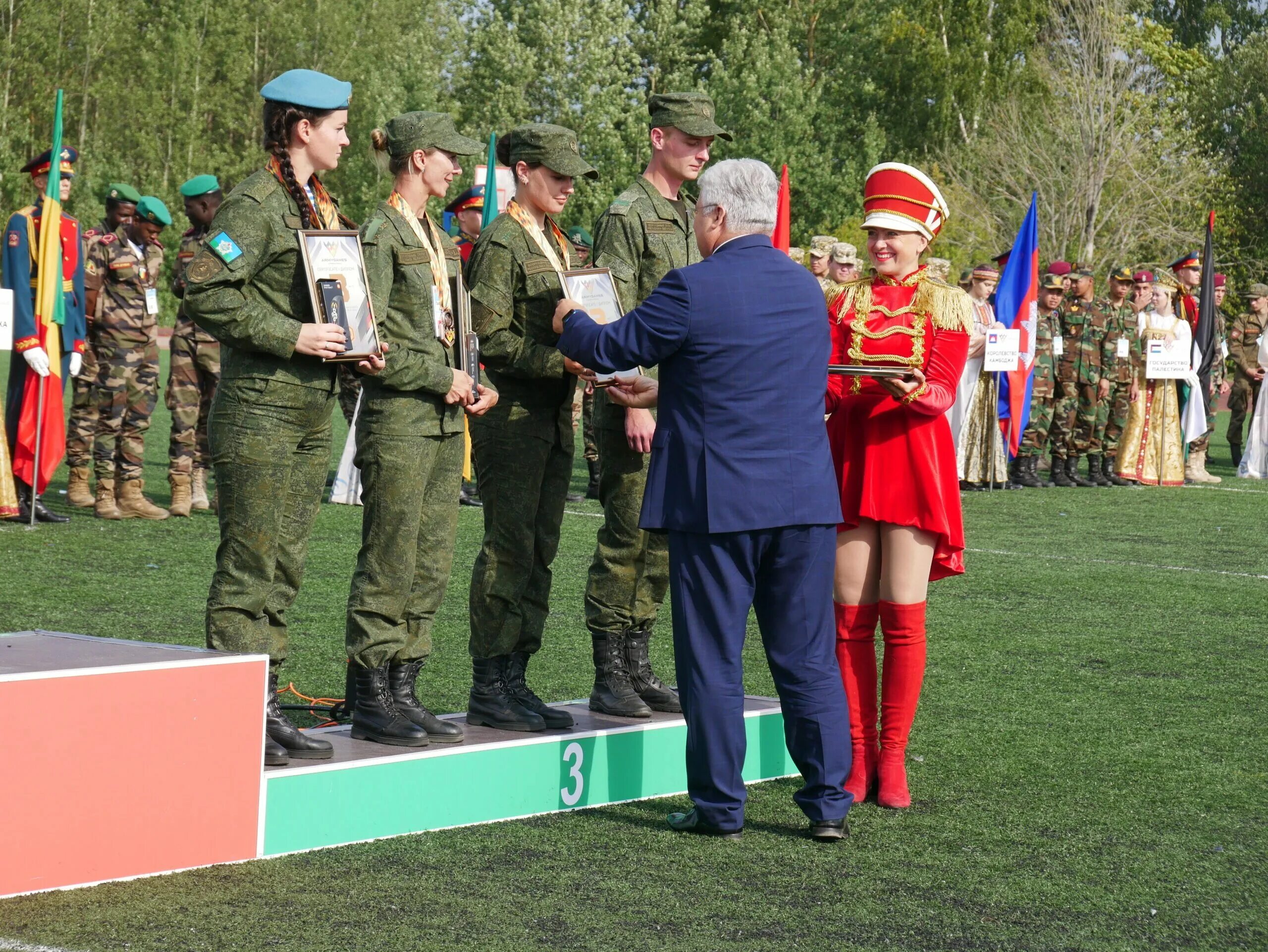 Военно медицинская эстафета. Военно-медицинская эстафета 2021. Арми 2022 военно медицинская эстафета. Всеармейское совещание офицеров 2003. Армейские соревнования.